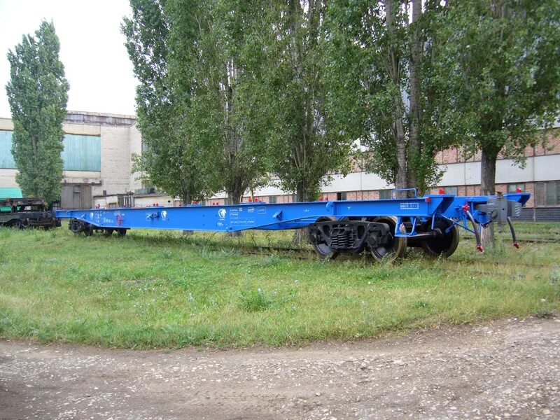 платформа для перевозки леса в хлыстах модели 23-469. фитинговая платформа модели 23-469-07. платформа 23. вагон платформа модели 23-469. платформа 13-470.