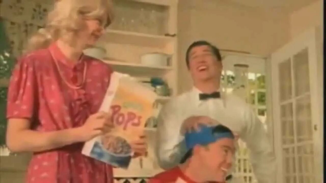 непристойная реклама. прикольные слоганы для рекламы. придурки в рекламе. провокационные баннеры. придурки в рекламе.