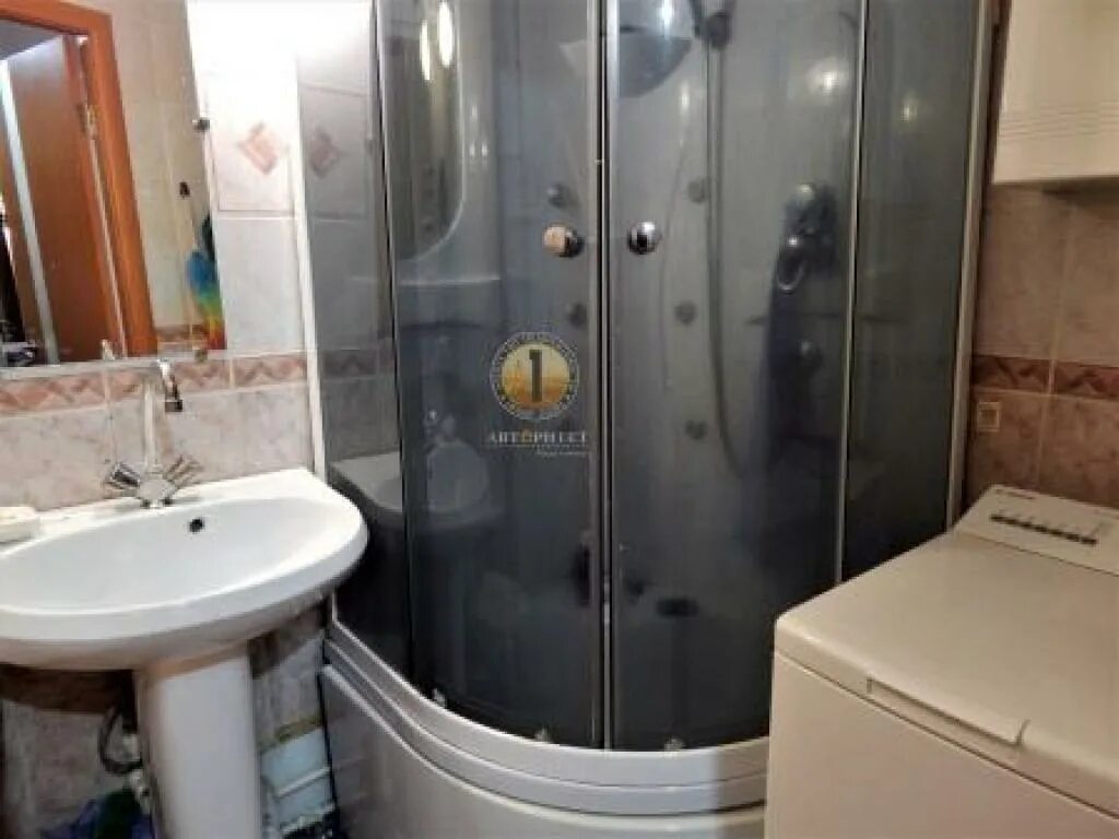 ул годовикова 21 череповец. луначарского 18 череповец. трехкомнатная квартира в череповце. годовикова 21 череповец организации. беляева 28/60.