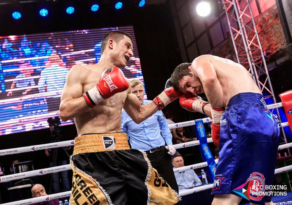 Fight area. Смешение единоборствомма. Fight area. Смешанные боевые единоборства мма. Ринг без правил.