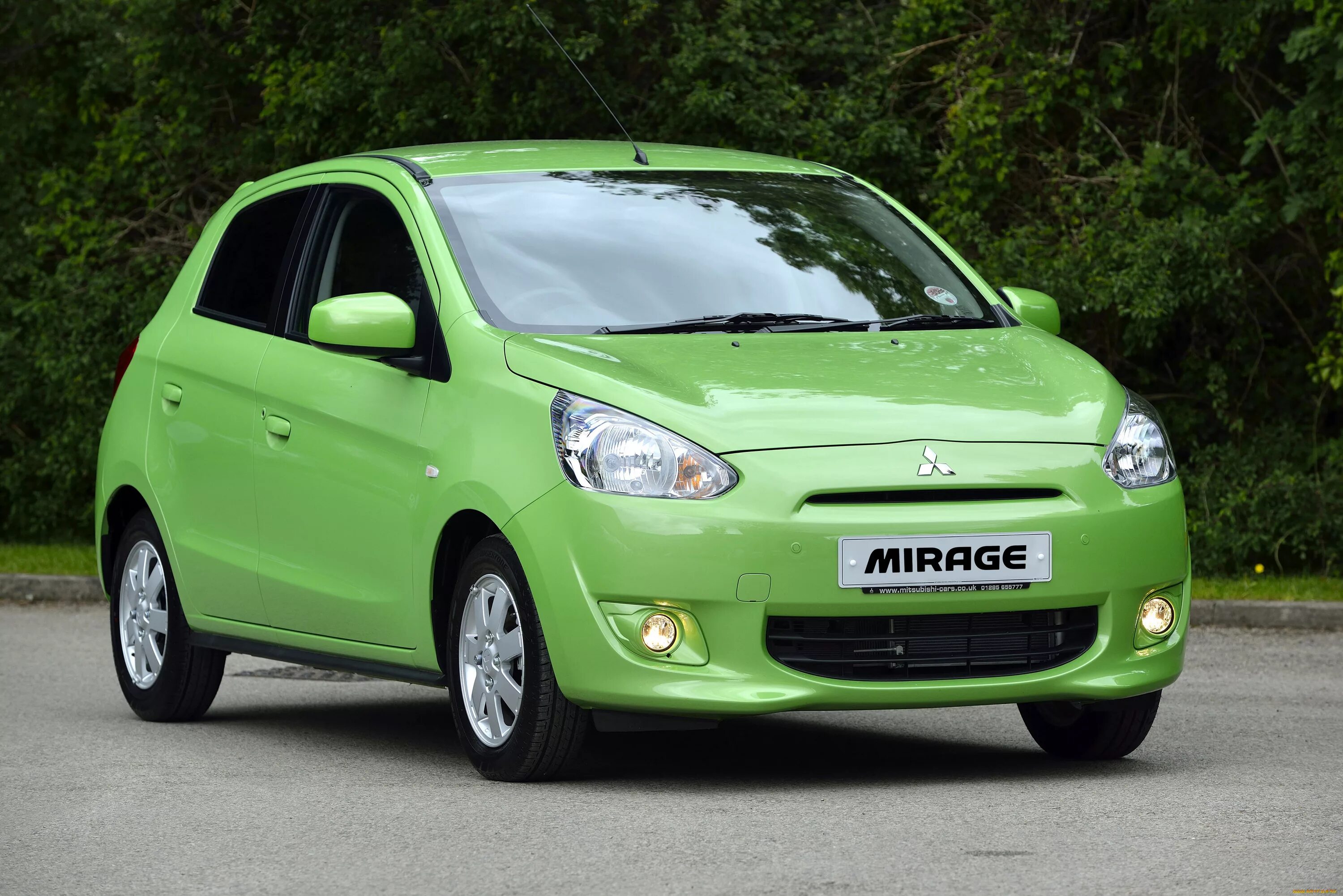 Мицубиси мираж. Mitsubishi mirage. митсубиси мираж 2013. мицубиси мираж 20 года. автомобиль мираж 2013г.