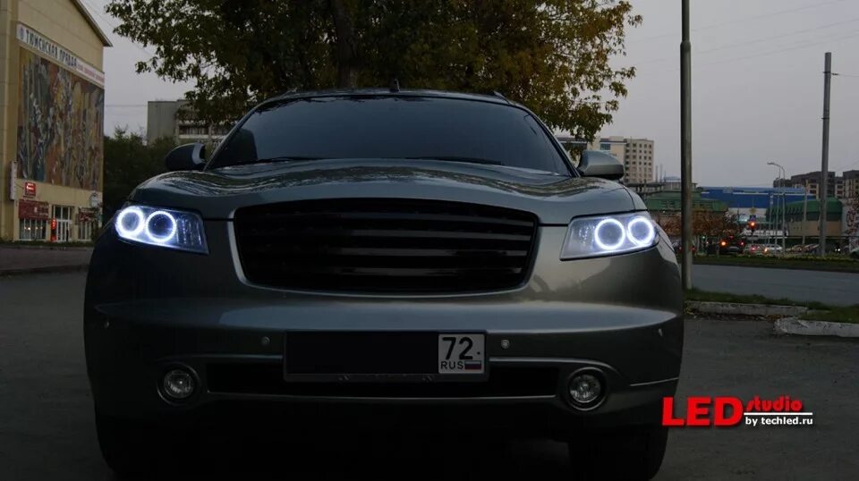 Инфинити фх фары. Фары infiniti fx35. фары drl infiniti fx fx35. оптика инфинити fx35 s50. infiniti fx35 ангельские глазки.