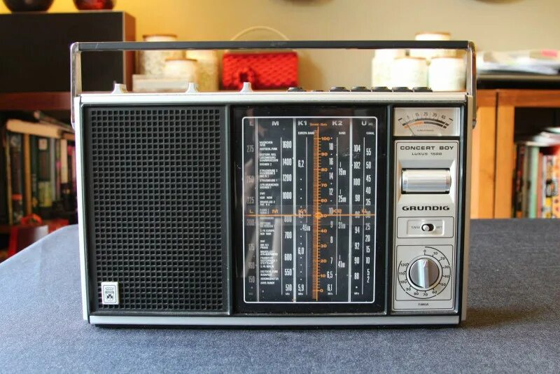 Grundig fry 6321 l. Grundig Concert boy 1500 Luxus. Grundig Concert boy. Фирма Грюндиг. Grundig Studio 3010.