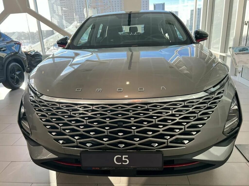 Omoda c5 реальные фото. 5 cvt 2023. Omoda c5 lifestyle 1. Omoda с5 1. Omoda c5 1.