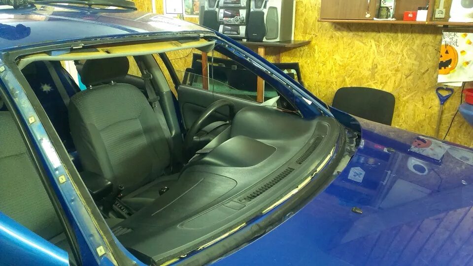 Лобовое стекло nissan n15. Замена стекла ниссан альмера классик. Лобовое стекло nissan almera n15. Тонировка лобового стекла nissan almera classic. Лобовое стекло nissan almera n16.