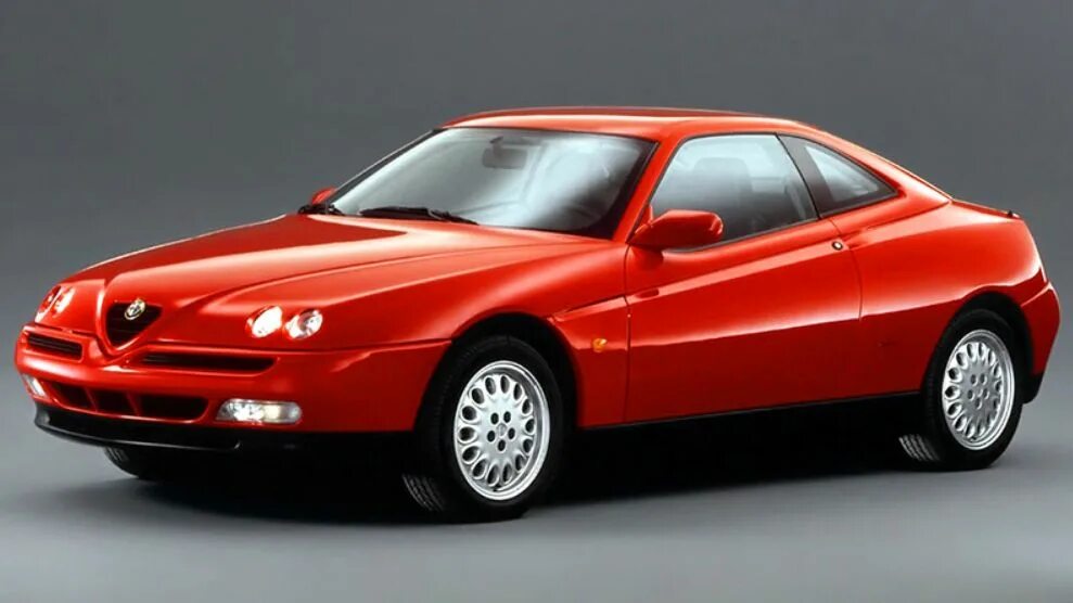 Alfa me mania. Альфа Ромео 1995. Alfa Romeo Spider 1995. Alfa Romeo GTV 916. Alfa Romeo Spider 916.