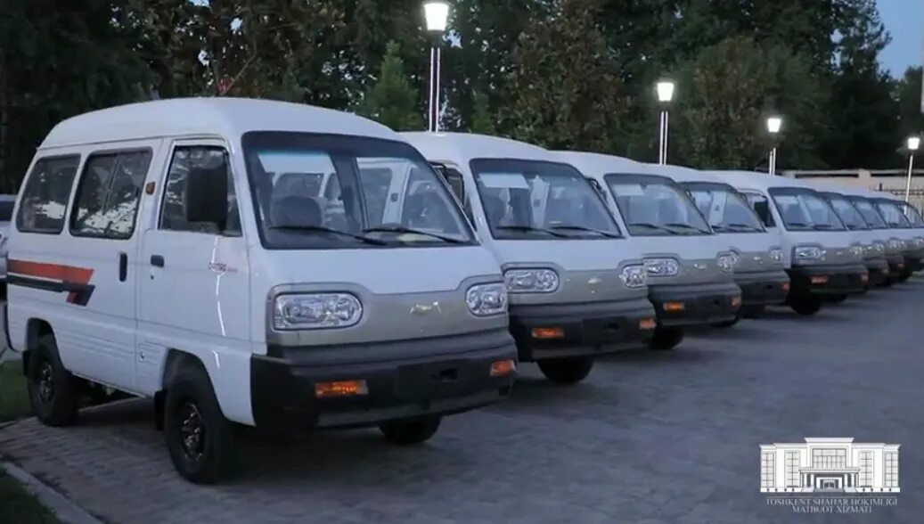 Дэу дамас 2021. Салон дамас узбекистан. Daewoo damas 2021. Шевроле дамас 2023. Daewoo damas 2021.