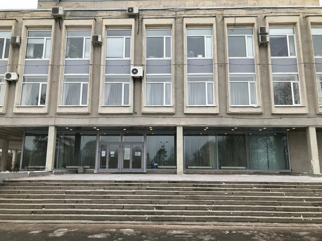 администрация курортного района сестрорецк. сестрорецк свободы 1. 1. здание администрации курортного района санкт-петербурга. площадь свободы сестрорецк.