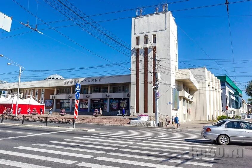 Китотеатрцентральный Калуга. Калуга (центр Калужской области). Центральный кинотеатр Калуга зал. Кинотеатр центральный купить билет