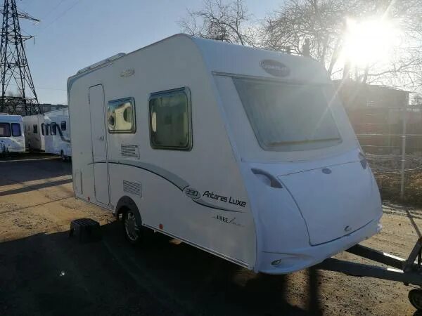 Аренда каравана. Caravelair дом на колесах. Kemper-Caravelair. Автодом в аренду Санкт-Петербург. Аренда автодом прицеп.