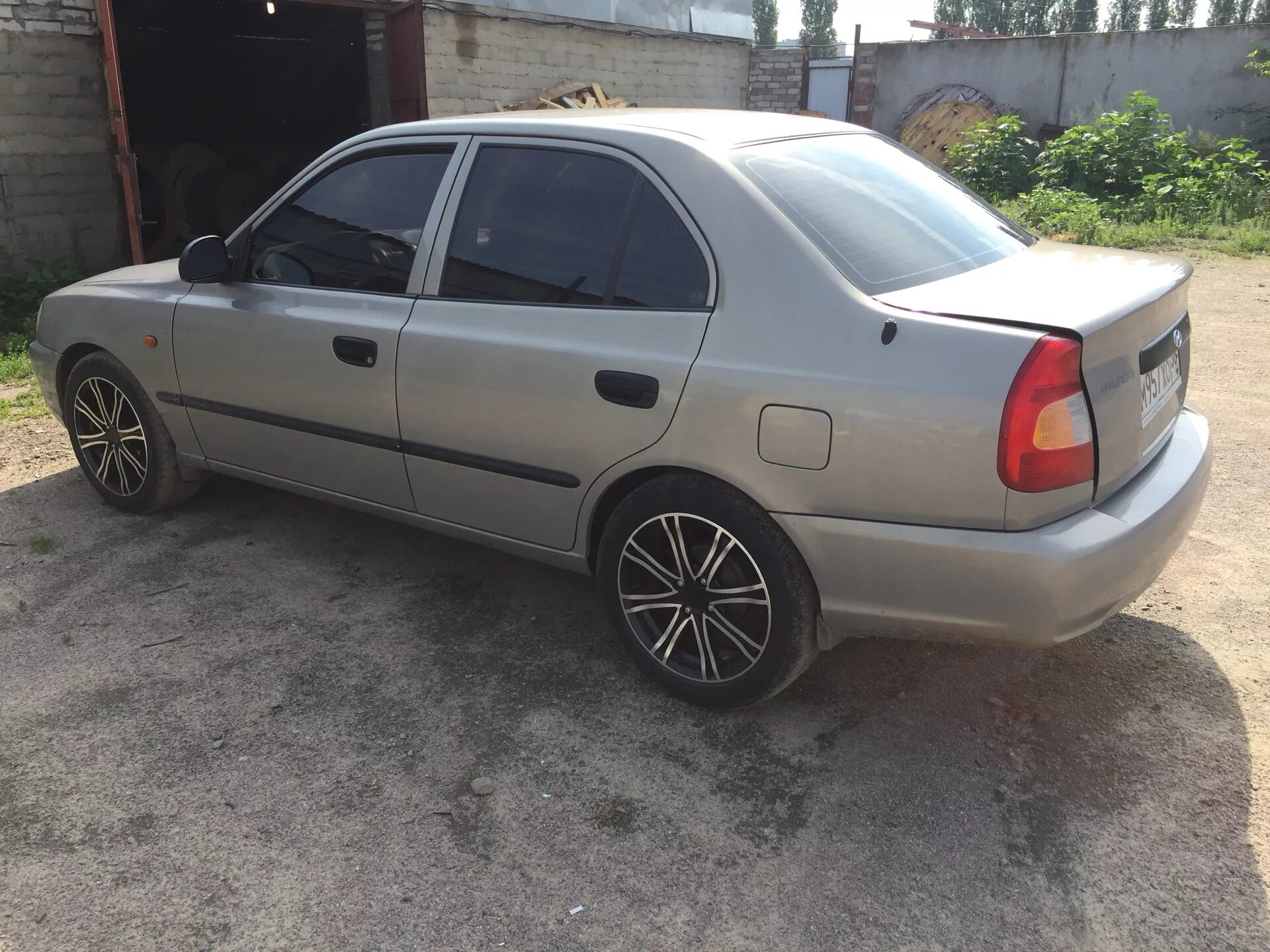 Hyundai Accent r16. 205 55 16 На акцент.