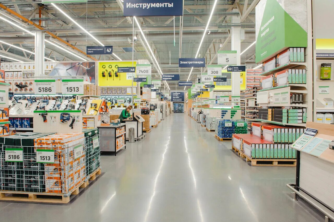 леруа мерлен стройка. торговый центр леруа мерлен. леруа мерлен новый магазин на киевском шоссе. строительные гипермаркеты москвы. леруа мерлен красноярск планета.