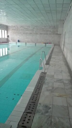 спорткомплекс в черногорске. спорткомплекс черногорск. спорткомплекс черногорск. бассейн город черногорск. нептун бассейн черногорск.