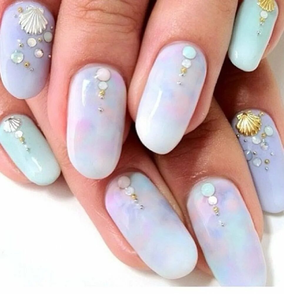 маникюр лунный камень. маникюр лунный камень. ногти лунный камень. маникюр под лунный камень. кольцо с лунным камнем.