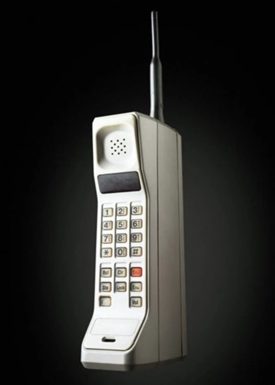 Моторола DYNATAC 8000x. Телефон Motorola DYNATAC 8000x. Motorola DYNATAC 8000x 1983 год. Первый сотовый телефон Motorola DYNATAC 8000x.