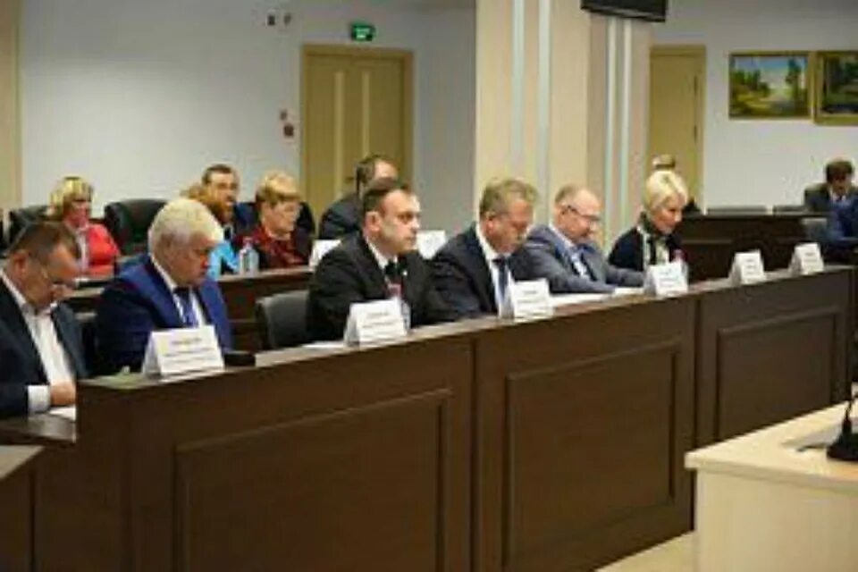 Кировская гордума. Депутатами кировской городской. Депутаты кировской городской думы. Депутат кирова. Заседание кировской городской думы 31.