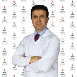Dr. Yücel Yüksel, 1978 yılında Antalya’nın Korkuteli İlçesi’nde doğdu. 