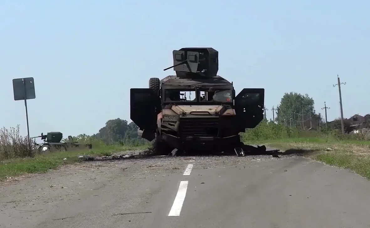 Подбитая техника в курской