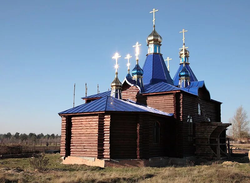 Город киров калужская область. Киров калужская область отдых. Киров калужская область нижнее озеро. Гостиница советская киров калужская область. Киров.
