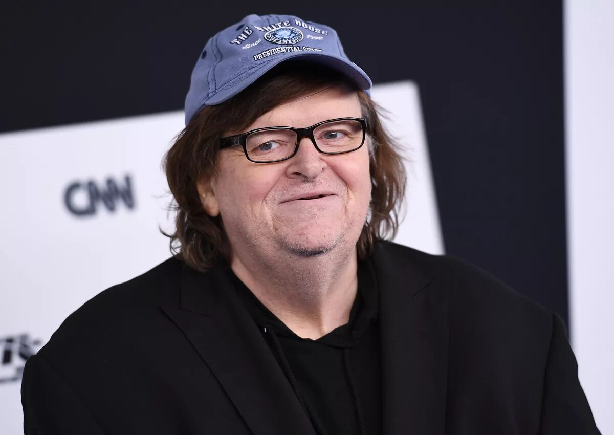 Before michael. Michael moore. фрэнсис мур. michael frensis. l&#039;herboriste michael moore.
