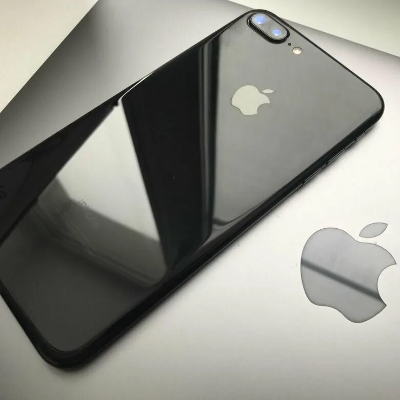 Глянцевая 7. Айфон 7 плюс джет блэк 128. Iphone 7 jet black 128gb. Айфон 7 плюс матовый. Iphone 7s plus.