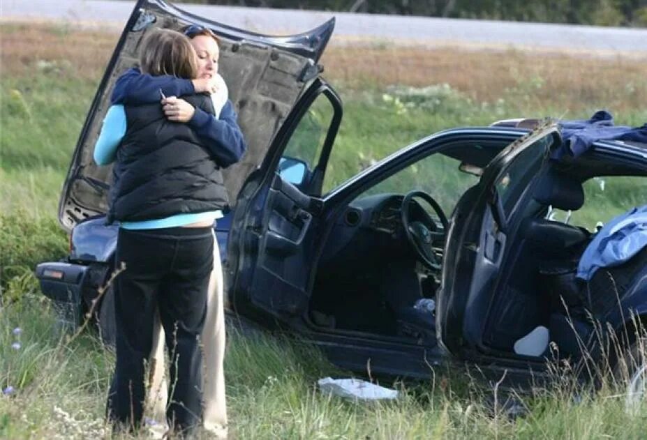 Фото страшных аварий с детьми. Гибнет на дорогах