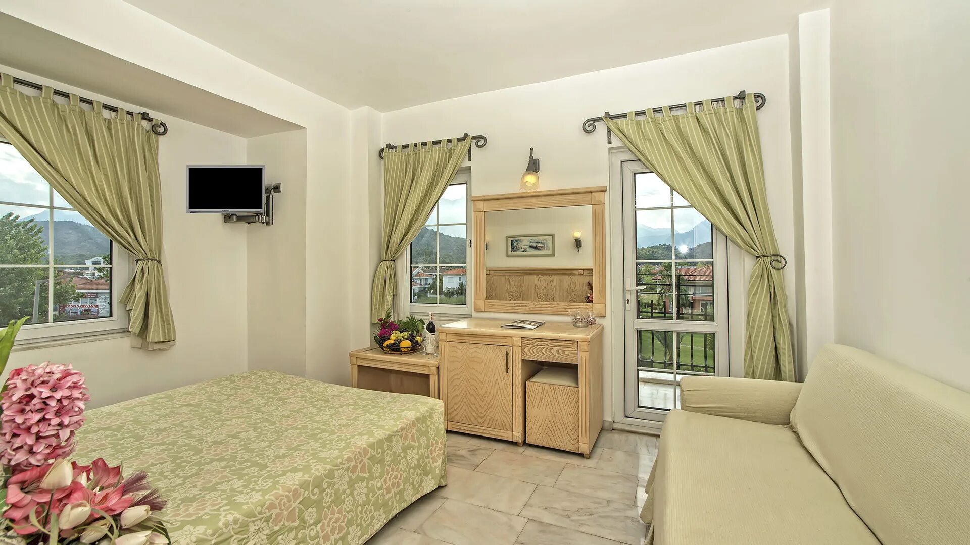 Кемер чамьюва отели 4. Отель синатра турция чамьюва. sinatra hotel 4 турция. sinatra hotel кемер чамьюва. синатра отель турция кемер.