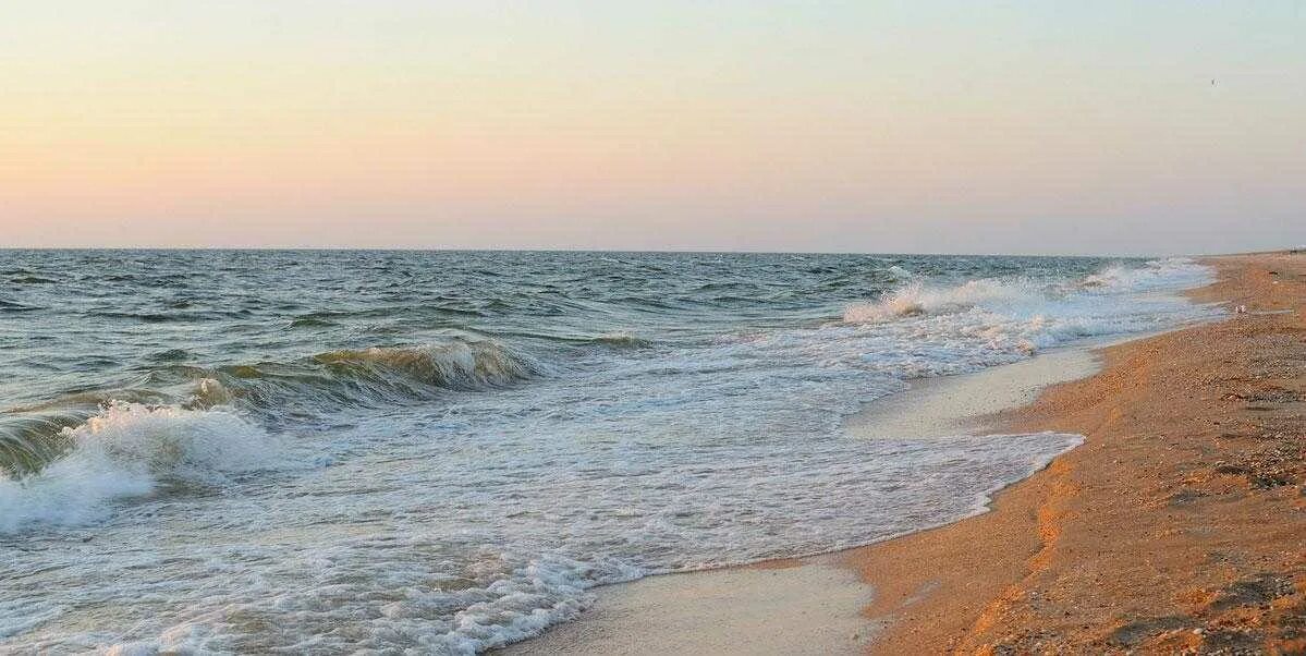Отдых на азовском море 2025 все включено. Тамань станица голубицкая. Пляж пересыпь азовское море. Куда поехать на юг. Отдых на азовском море 2025 все включено.