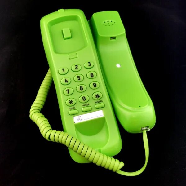 Проводной телефон BBK BKT-105 ru. Телефон BBK BKT-105 ru белый. BBK BKT-105 Black. Телефон проводной BBK BKT-105 BKT зелёный. Зеленый телефон купить