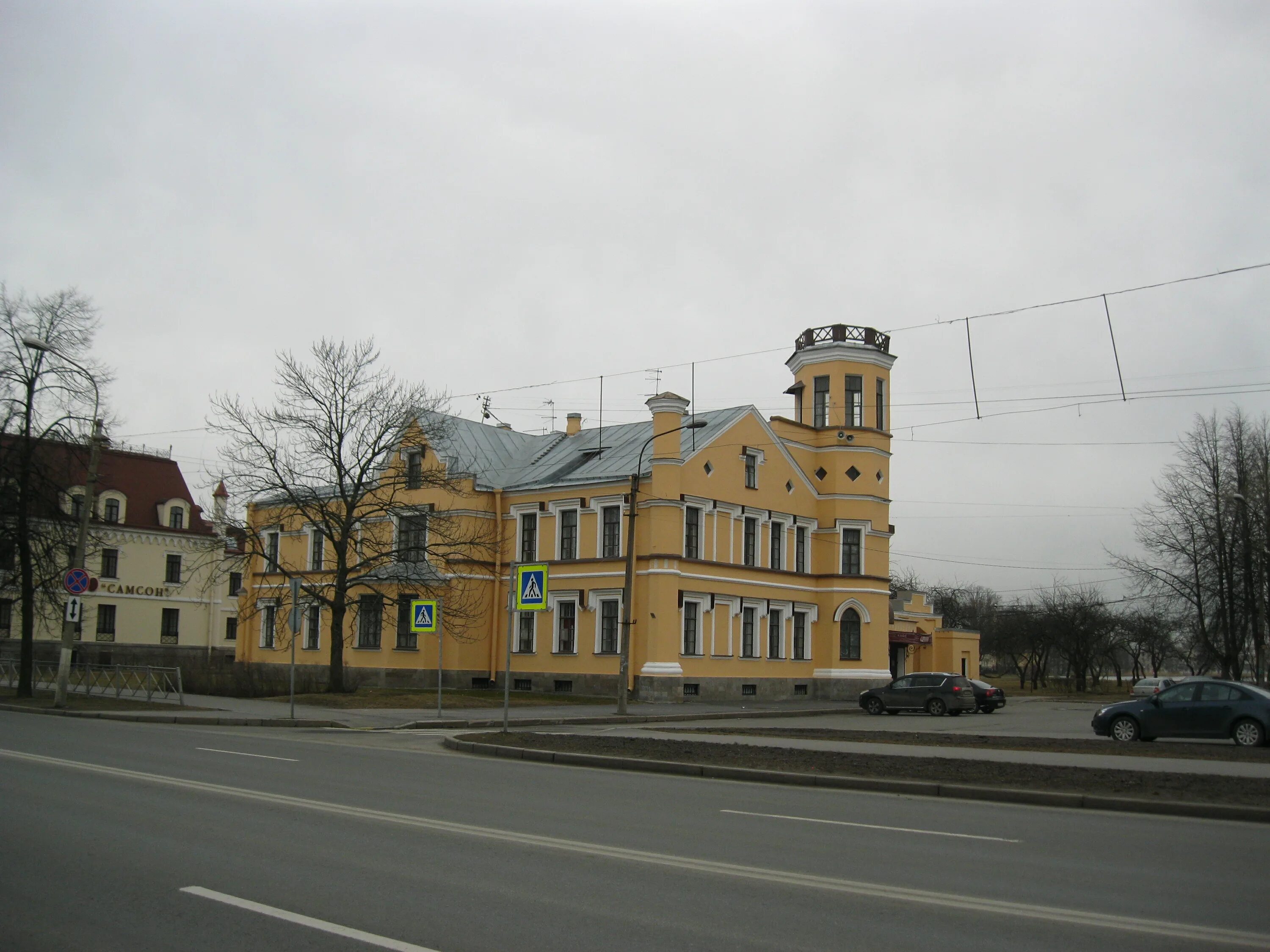 Петергоф санкт петербургский проспект. Санкт-петербургский проспект 46 петергоф. санкт-петербургский проспект 25 петергоф. санкт-петербургский проспект 20 б петергоф. санкт-петербургский проспект 20 а петергоф.