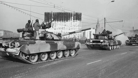 В каком году стреляли по белому