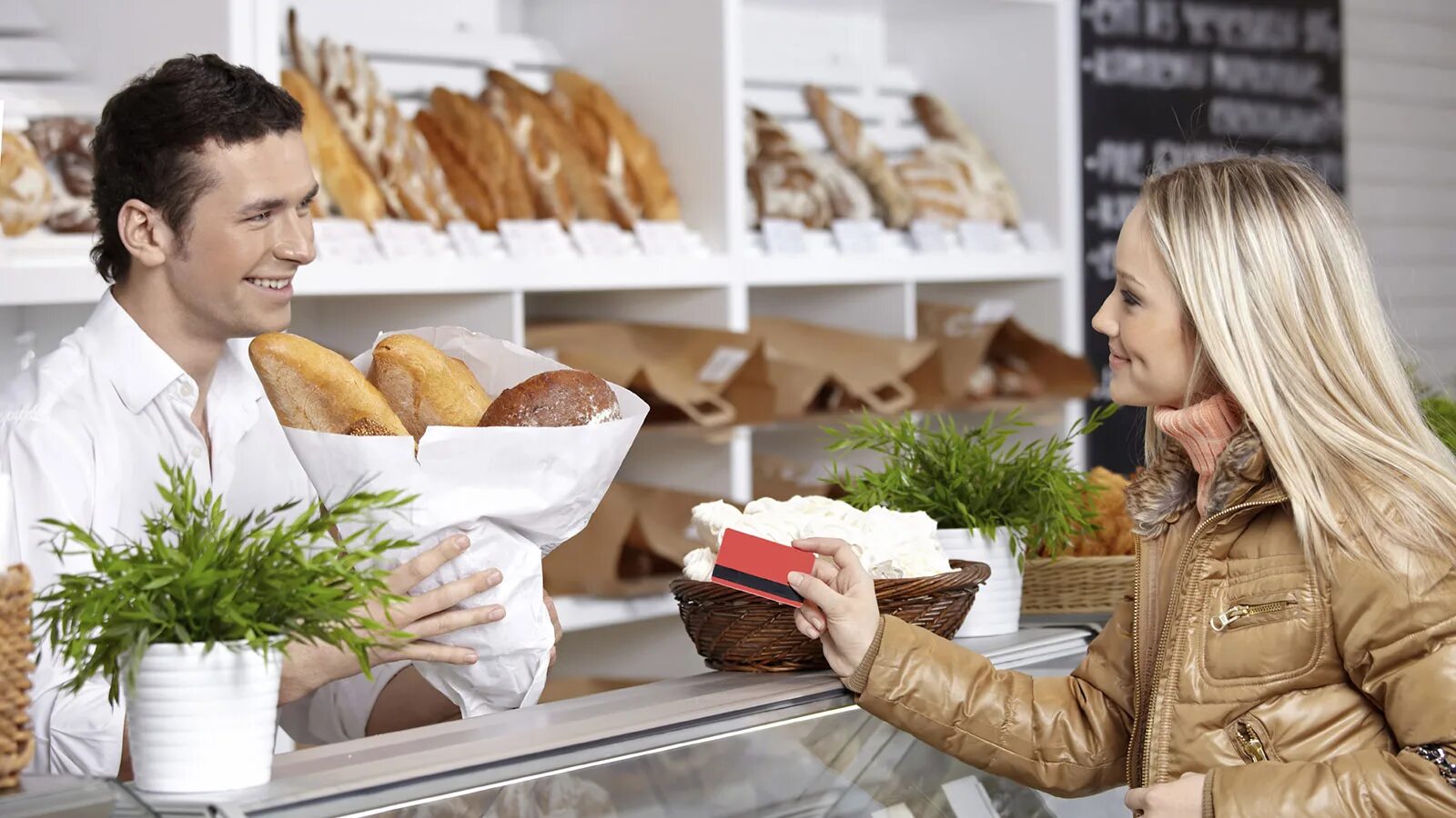 хлебный магазин покупатели. к чему снится магазин с продуктами. продукты в супермаркете. сон покупки в магазине. покупатель в магазине.