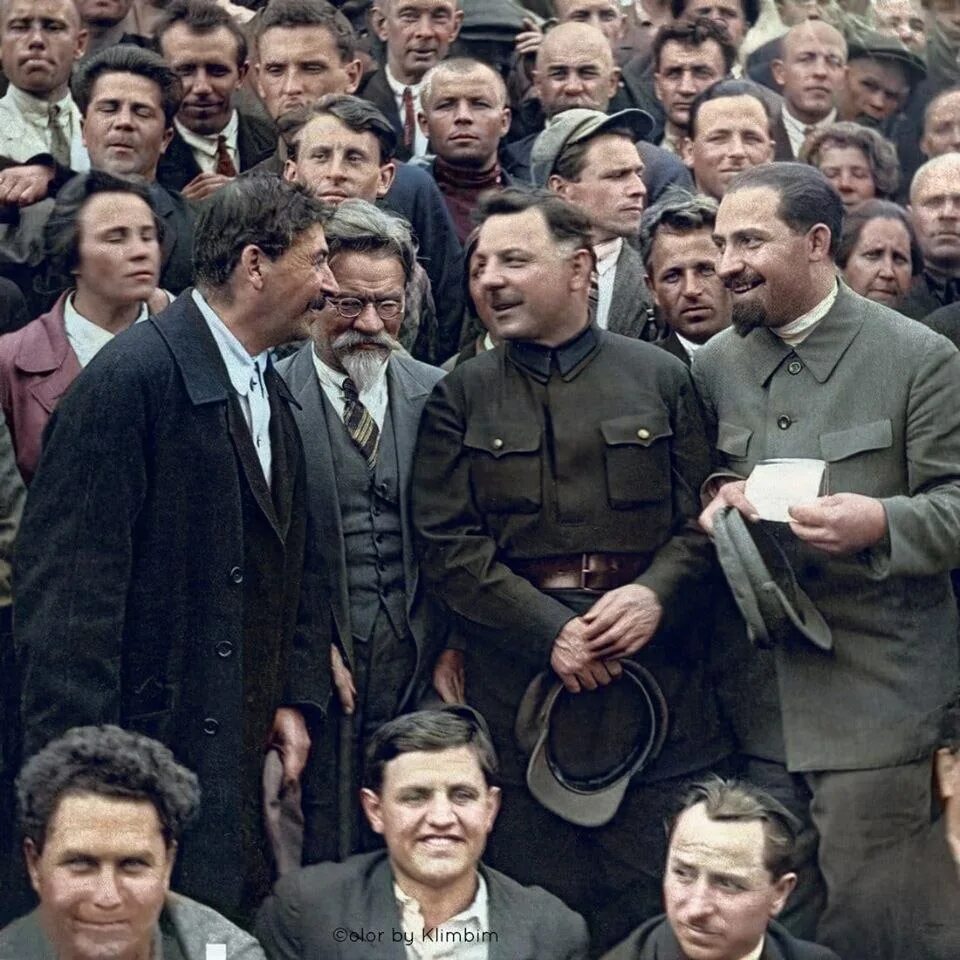Сталин 1930. Сталин 1920 1930 годы. Ийосив висорович сталлин. Сталин 1922. Сталин 1930.