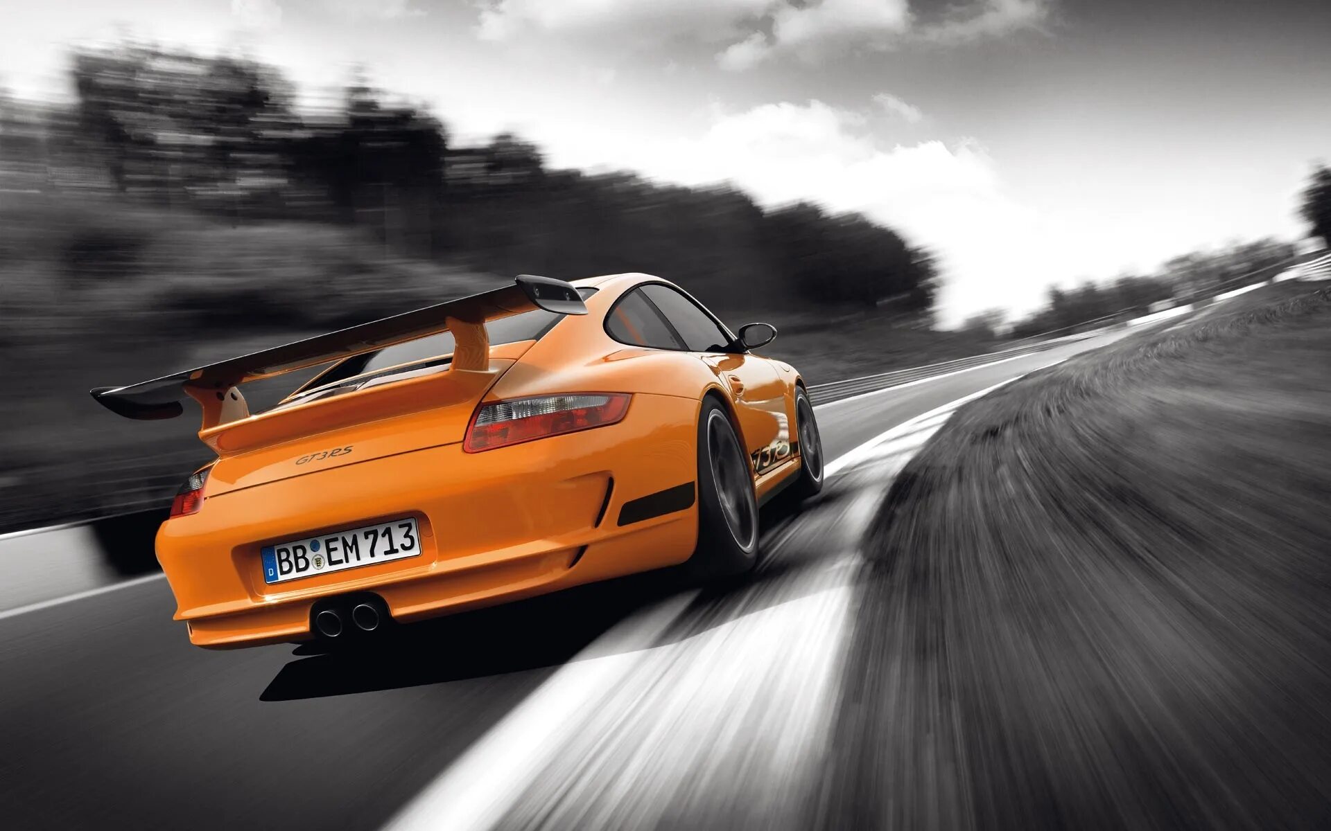 Песня speeding cars speed up. Porsche 911 gt3. Порше 911 gt3. Porsche 911 gt3 RS 996. Порше 911 оранжевый.