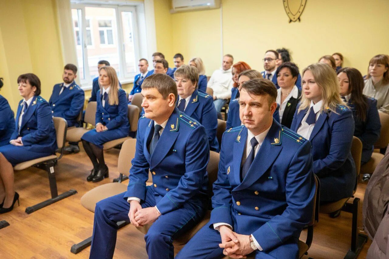 Организация районной прокуратуре. Подольский прокурор Захаров. Синдеев +Подольск прокуратура. Сотрудники прокуратуры.