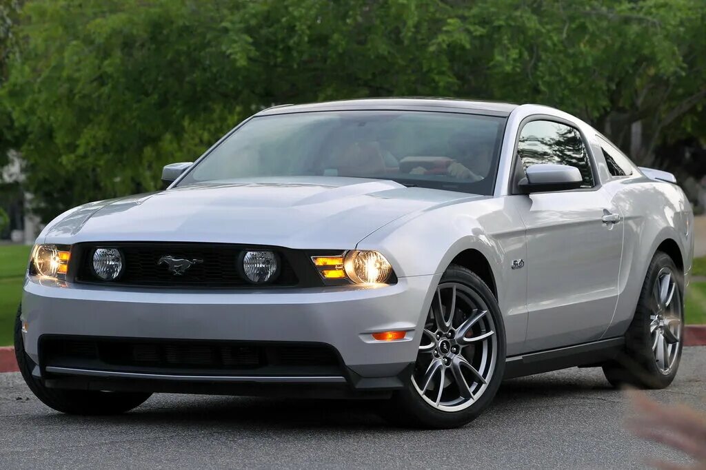 Форд Мустанг 5.0. 2010 Ford Mustang 5.0 gt. Ford Mustang gt 5.0. Ford Mustang 5.0 2011.