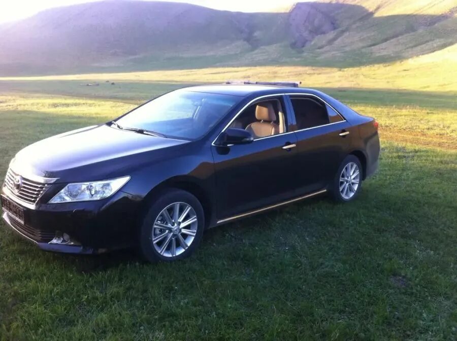 Toyota camry 40 размеры. Тойота камри 2017 года габариты. Toyota camry 2012. Габариты тойота камри 70 кузов. 5 vin.
