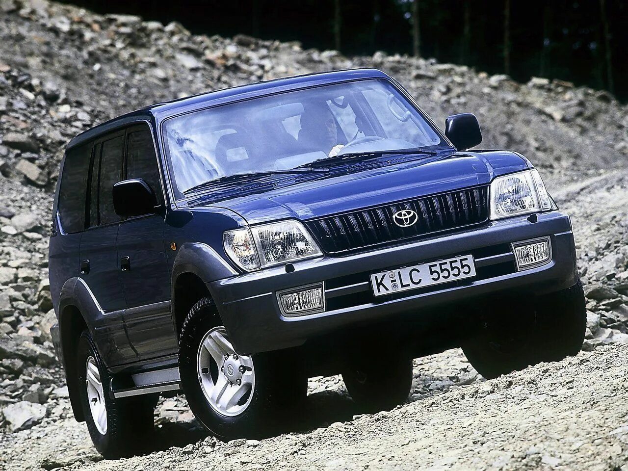 Toyota land cruiser prado 90 1999. Прадо 90 год. Тойота ленд крузер прадо 1998 года дизель. Toyota land cruiser prado 90 1999. Toyota rand cruiser 90.