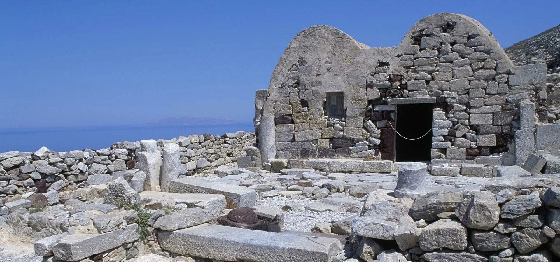 Ancient island. Мудрос остров Греция. Иос Греция Одиссей театр. Cyclades Monuments - Ancient-Ruins. Arhaeology Museum of Ciclades yuo tube.