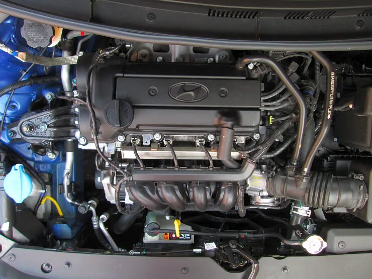 Двигатель хендай 30. Hyundai i20 двигатель. Двигатель Хендай i20 1.2. Hyundai i30 2011 двигатель. Двигатель Hyundai i20 1.4.