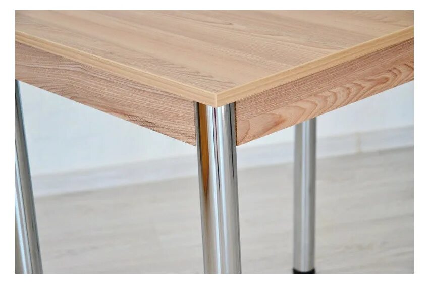 Подпереть стол. Ножки для стола. Стол кухонный хромированные ножки. Стол обеденный с металлическими ножками. Ножки для обеденного стола.