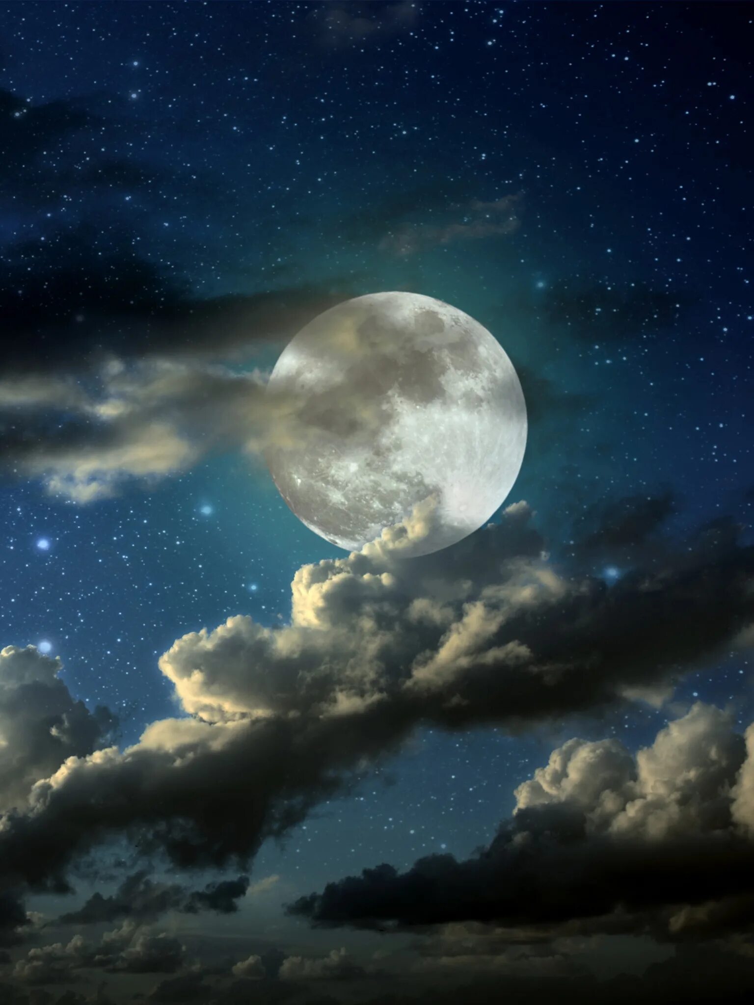 Bir ay. Лунное небо. Ночное небо. Красивая ночь. Луна на небе.