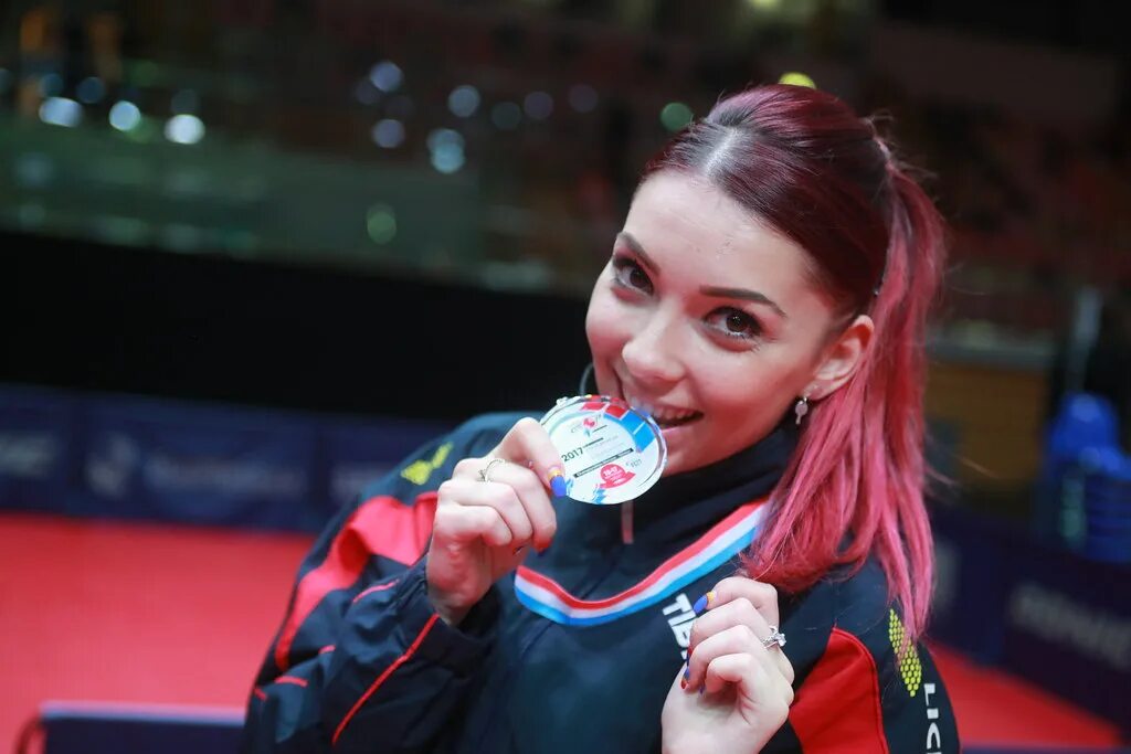 Bernadette romanian storm. Нетленная бернадетта субиру. Bernadette szocs instagram. Бернадетт szocs. Bernadette romanian storm.