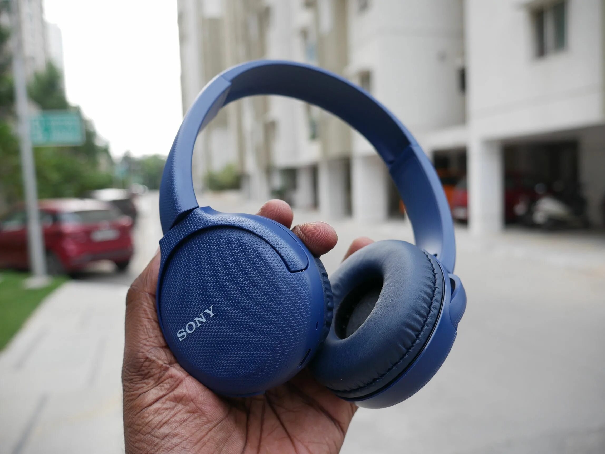 Sony wh ch520 купить. Sony WH-ch510. Sony наушники Bluetooth WH-ch510 Blue. Sony WH-ch510 White. Беспроводные наушники Sony WH-ch510 White.