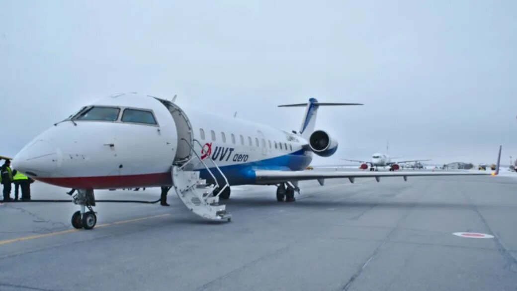 Рейс самолета барнаул сургут. Atr-72 авиакомпании utair. Ювт аэро парк самолетов. Авиарейсы барнаул москва. Рейс самолета барнаул сургут.