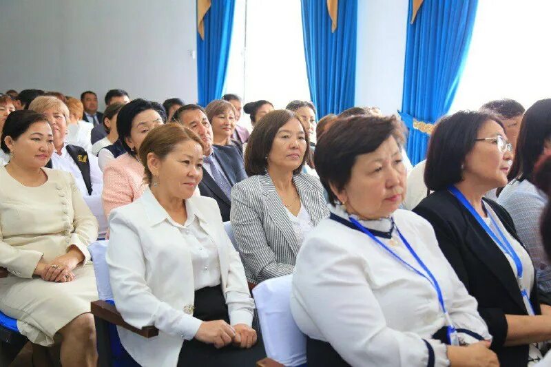 Казахстан сегодня. Министерство просвещения казахстана. Педагог мәртебесі. Просвещение рк. Министр просвещения гани бейсембаев.