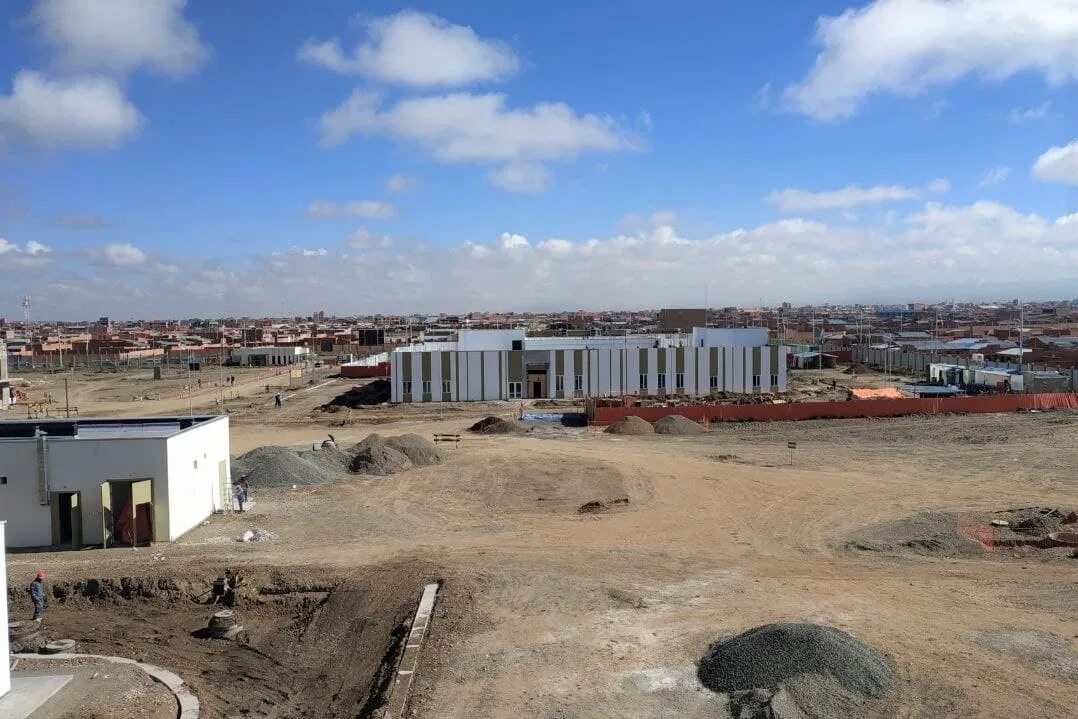 Заливка первого бетона аэс аккую фото президентов. Торжественная заливка первого бетона. Формы для гипса алиэкспресс. Первая заливка. Поливка бетона аэс.