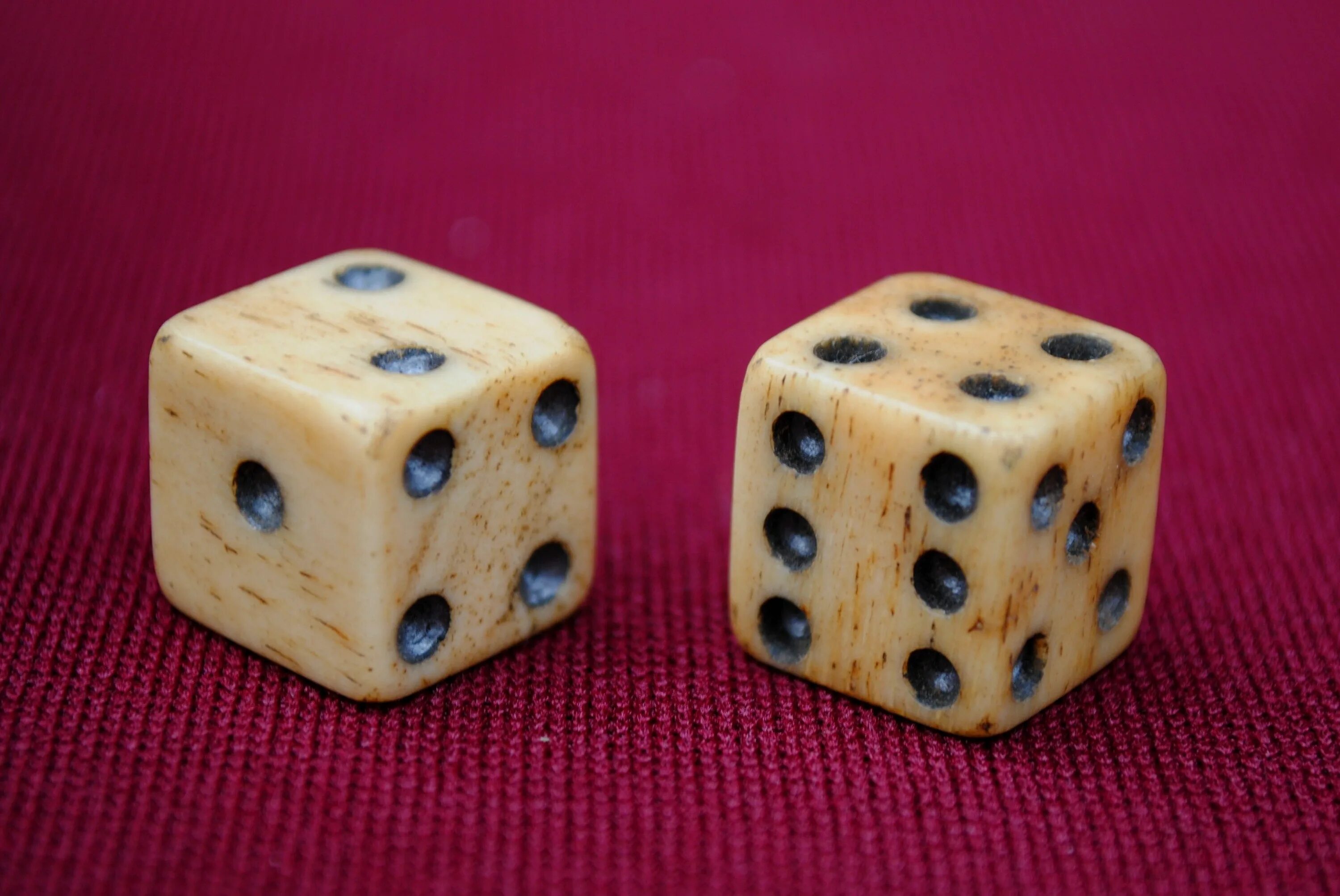 Dice field. Dice печенье. dice square. dice поиск работы. field dice.