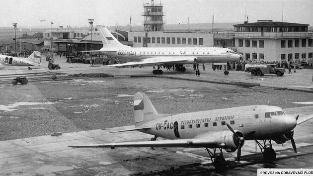 Аэропорт 30 минут. Рузине аэропорт 1968. Аэропорт 30 х годов. Аэропорт 1957 год. Аэропорт Рузина Прага ту 154.