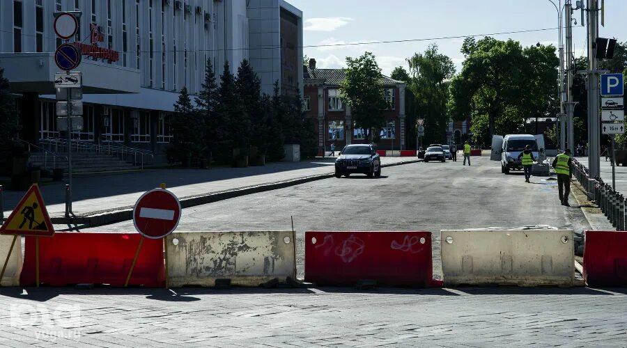 Перекрытая красная краснодар. Перекрытая красная краснодар. Ул красная 25 краснодар. Перекрытая красная краснодар. Красная улица краснодар когда перекрывают.
